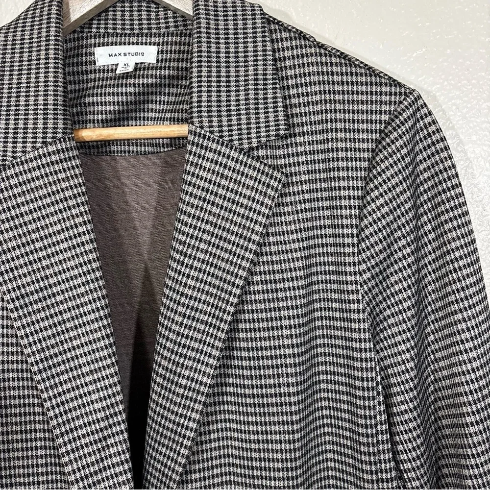 Max Studio Houndstooth Single Button Blazer Size XL